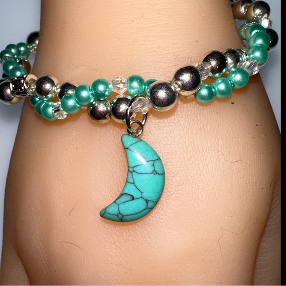 Turquoise Moon Twisted Beaded Bracelet - Picture 2 of 5